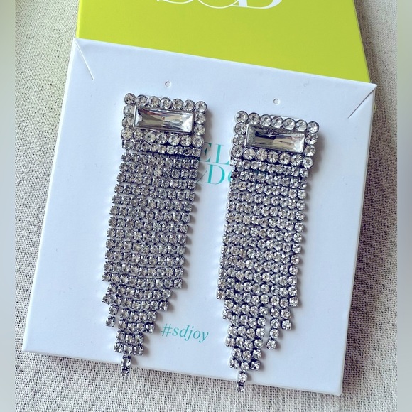 🎖️HP🎖️Stella & Dot Zsa Zsa statement earrings, silver - Picture 1 of 2